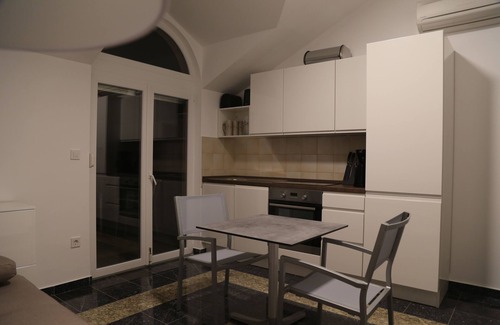 Nin Apartment | mk | apartments nin
