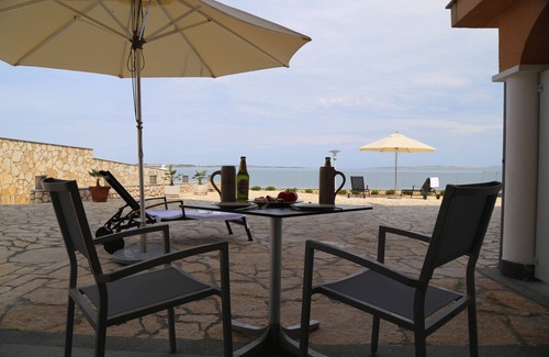 Nin Apartment | mk | apartments nin