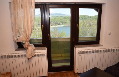 Central Serbia Bed & Breakfast | MM Narcis