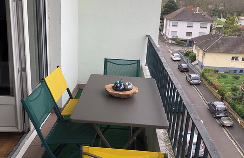 Neudorf South Apartment | MMETA 4 pers apartment in Strasbourg ideally located, terrace with unobstructed view