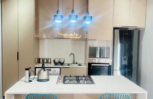 Douglasdale Villa | Mo's urban nest - with power backup