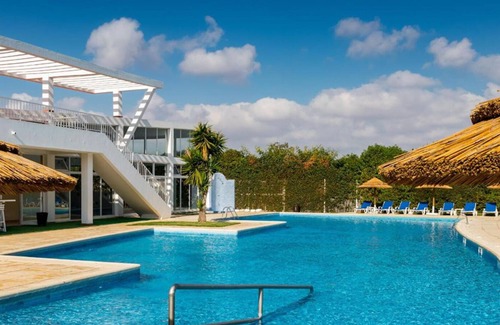 Patio Apartment | Moana 2 Apartment, Swiming Pool, Parking, Wifi, Ac, Balcony, Garden,!New!