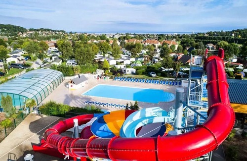 Houlgate House | Mobil-home | Premium Azure | 2 Bedrooms | 4 sleeps | Raised terrace | A/C