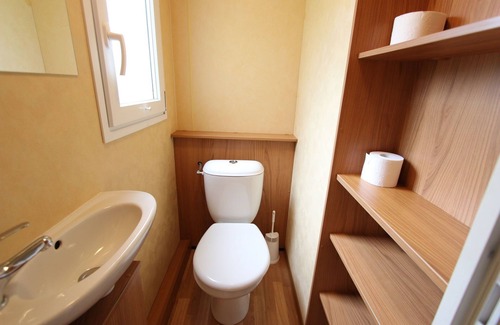 Volkermarkt House | Mobile home near Lake Klopeiner See