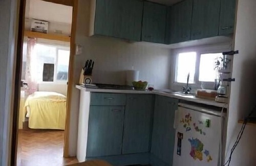 Monacia-d'Aullene House | Mobile home with sea views