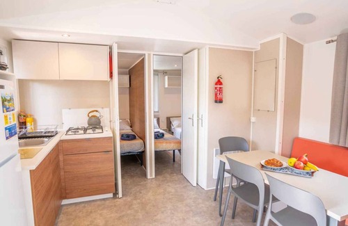 Ponte della Priula House | Mobilehome with air conditioning, terrace and pool