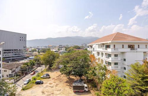 Chang Phueak Apartment | Moda Condo Nimman 608 - Super Deluxe Mountain View next to MAYA
