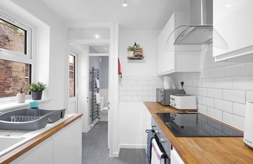 Gravesend Apartment | Modern 1 Bedroom Apartment in Gravesend