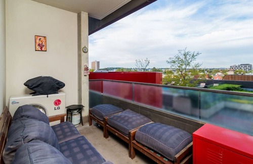 Richmond North Apartment | Modern 1BD in the Heart of Richmond w/Pool & Gym!