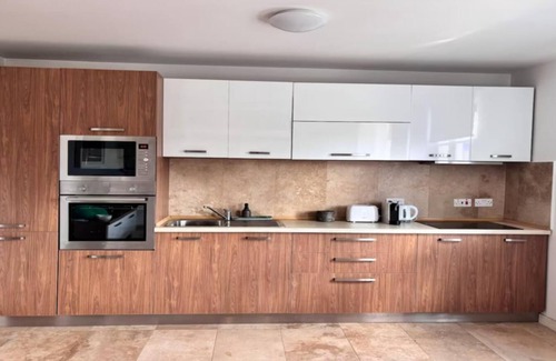 Madliena Apartment | Modern 1BDR City Suite with WiFi & Harbour Views!