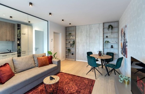 Sector 2 Apartment | Modern 1BR & Parking | Brand New Aviatiei Building
