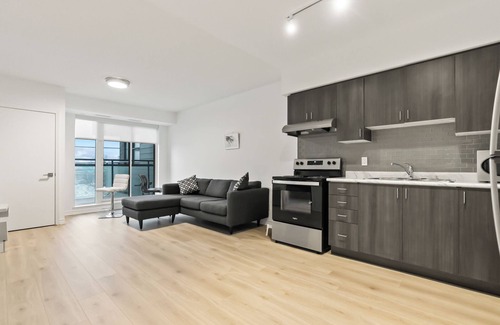 West Hill Apartment | Modern 2-Bed, 2-Bath Apartment, Family-Friendly, Free Parking, Gym & Party Room!