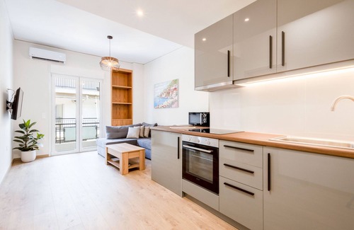 Athens Apartment | Modern 2-Bedroom Gem close to Metro