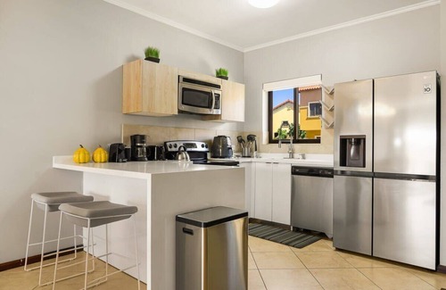 Gold Coast House | Modern 2-Bedroom Home with Pools in Aruba