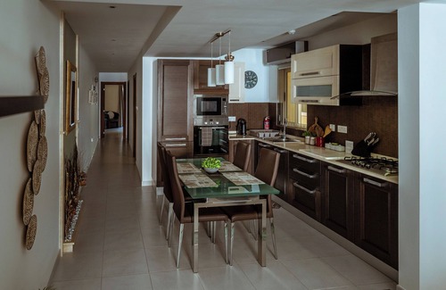 Qawra Apartment | Modern 2 Bedroom Sea View Apartment