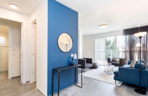 Ramat Hasharon Apartment | Modern 2BR Apt w Private Parking in City Center by Sea N' Rent