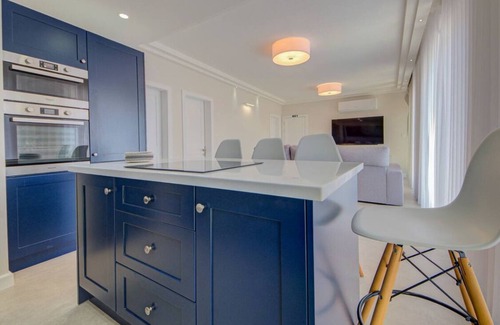 Nadur Apartment | Modern 2BR Apt with Terrace & Stunning Views & AC