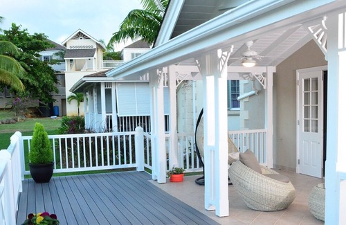 Speightstown Villa | Modern 3 Bed Villa