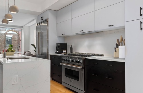 Fort Greene Condo | Modern 3 bedroom in the heart of Downtown Brooklyn across from Barclay's center