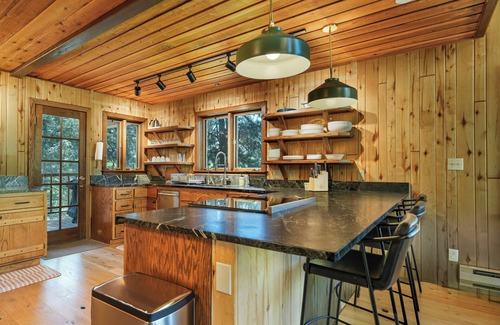 Purgatory Cabin | Modern 3BR Alpine Cabin, Mtn Views, Deck, Nearby Lakes and Purgatory Skiing