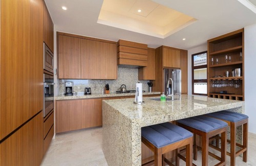 Palmilla Apartment | Modern 3BR PH @ Palmilla Dunes w/Rooft and Views