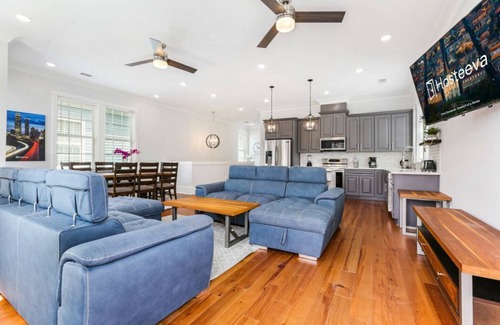 Faubourg Lafayette House | Modern 4-Bd Home w/Pool | Perfect NOLA Getaway