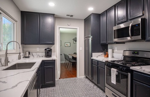 Green Valley North House | Modern 4BR Haven + Pool/Spa