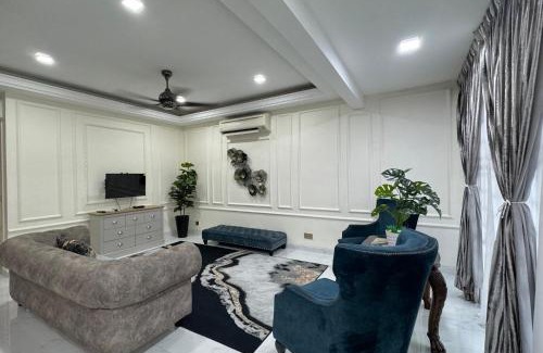 Kuala Lumpur House | Modern 4BR Melawati Mall, KL EastMall, Zoo Negara, UIA IIUM