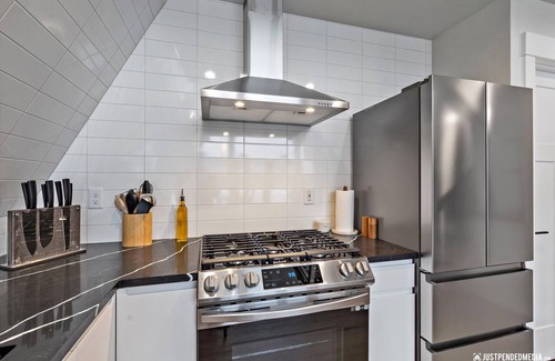 Meadow Lakes Ski Chalet | Modern A-Frame Cabin 1: Hot Tub & View!