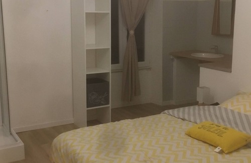 Saubrigues House | Modern and bright holiday home with private pool for 18pax