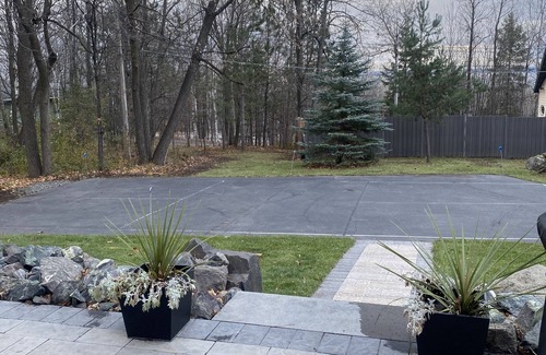 Duluth Cottage | Modern and cozy home near UMD. Dog Friendly!