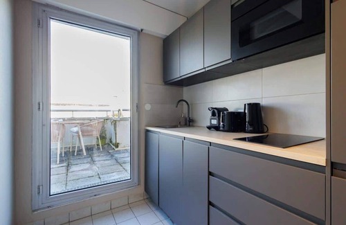 Billancourt–Rives de Seine Apartment | Modern apartment with terrace - near Paris