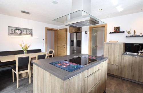 Hippach-Schwendberg Apartment | Modern apartment near the Möslbahn cable car