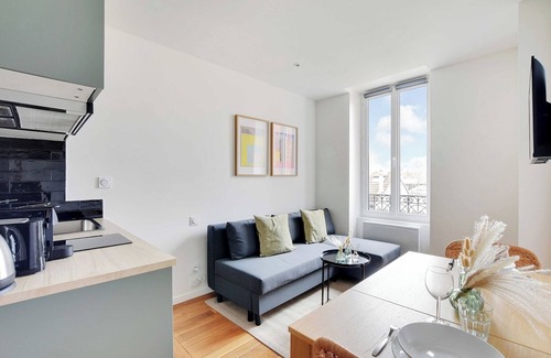 Centre Apartment | Modern Apartment - 1BR-4P - Nanterre