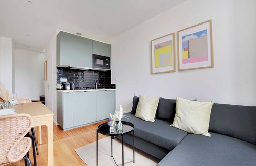 Centre Apartment | Modern Apartment - 1BR-4P - Nanterre