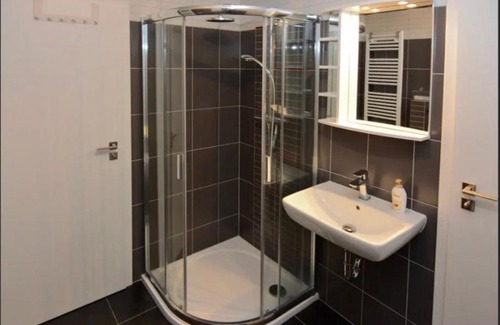 Reporyje Apartment | Modern Apartment