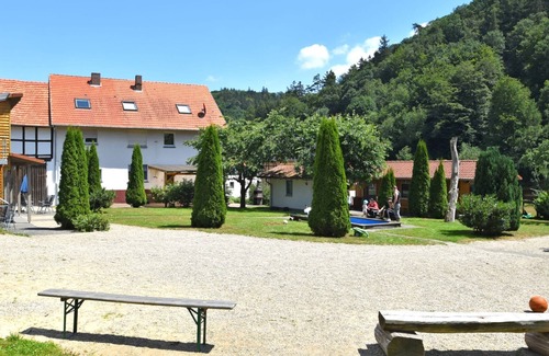 Bad Wildungen Apartment | Modern Apartment in Hüddingen with Terrace