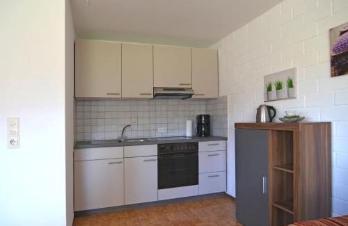 Niederberndorf Apartment | Modern Apartment in Sellinghausen with Terrace