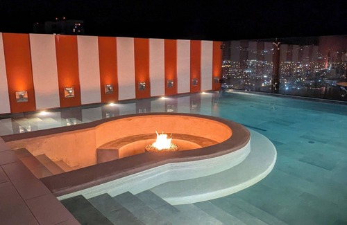 Carmen Apartment | Modern Apartment in the gastronomic heart of Barrio Escalante + Pool, Gym
