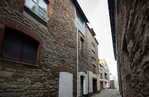 Looe House | Modern apartment in the heart of Looe town