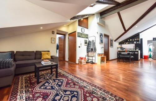 San Donato Apartment | Modern Apartment Piazza Statuto Porta Susa FS