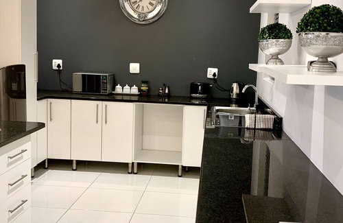 Port Elizabeth Apartment | Modern Apartment right next to the beach. A home away from home.