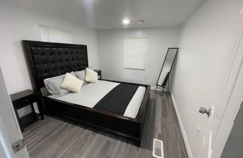 Leesburg House | Modern Apt! Close to Tavares! Cozy w/Private entrance!