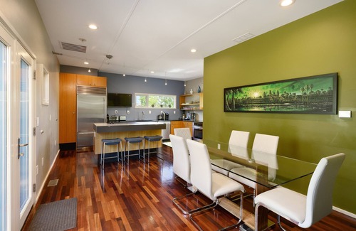 Westside North House | Modern Architectural House with Pool and Hot Tub