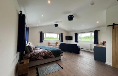 Brackley Apartment | Modern Barn Conversion