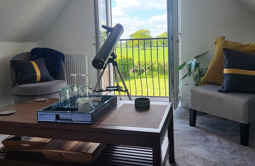 Hartpury Bed & Breakfast | Modern Bed and Breakfast located in the idyllic Hartpury countryside