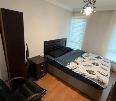 Kizilay Apartment | Modern Best Apartment With Kitchen İn The Center