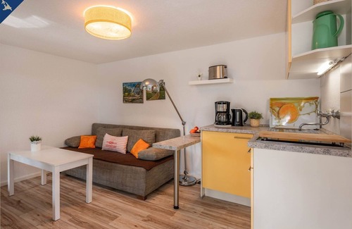 Luetow Apartment | Modern bungalow in Lütow on the Achterwasser with terrace and jetty access -