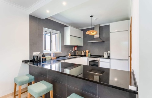 Mato Serrao House | Modern Carvoeiro Villa by LovelyStay