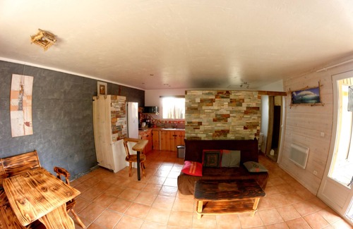 Vielle-Saint-Girons Ski Chalet | Modern chalet and cozy private Jacuzzi, calm facing the forest, near lake and ocean